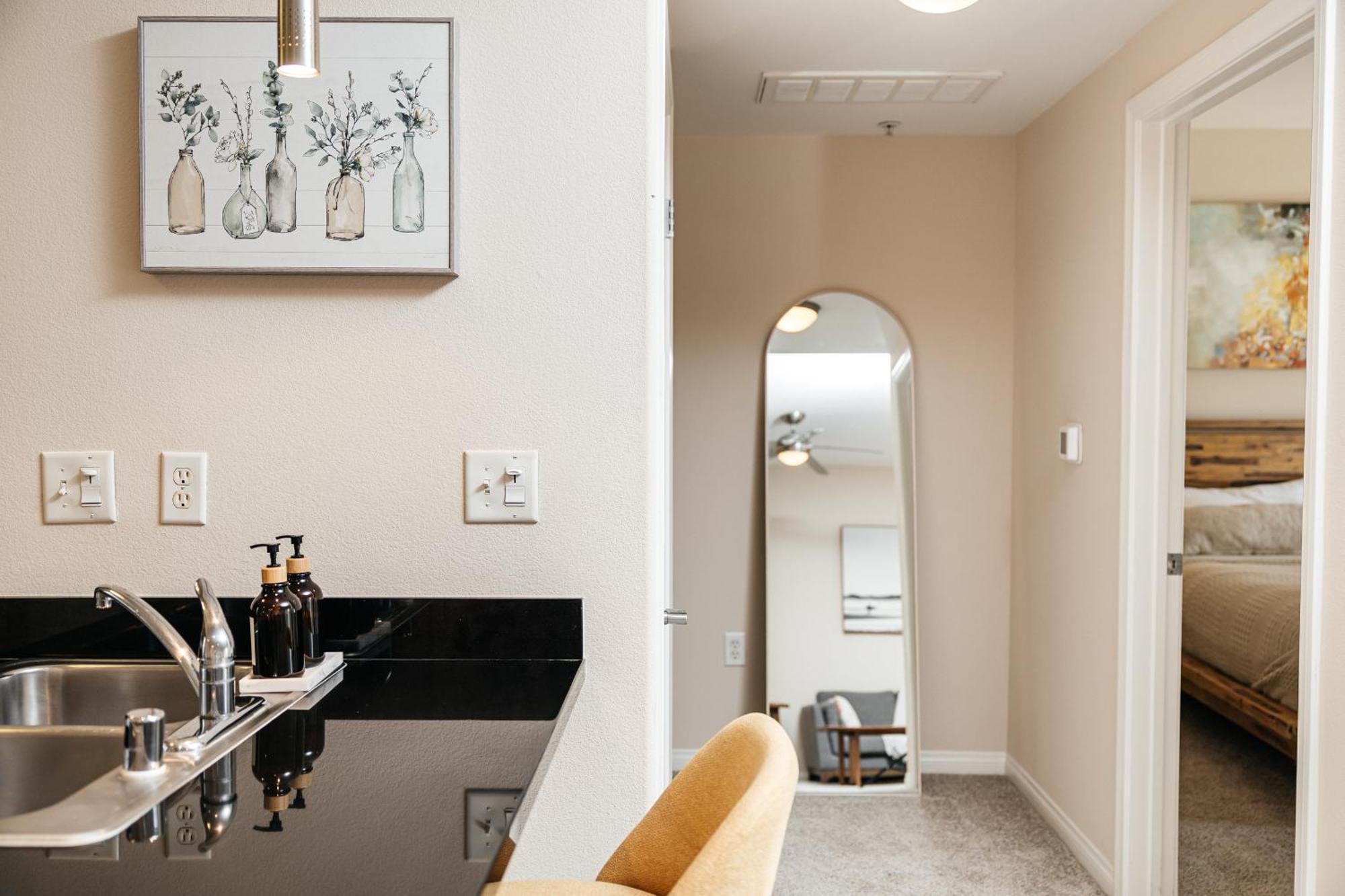 Apartment Luxury One Bedroom Minutes From The Grove Los Angeles